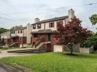 658 Meta St, Mt Washington, PA 15211