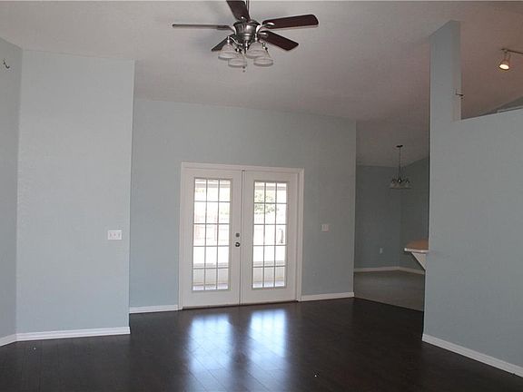 2nd image of 6549 Oakpoint Dr