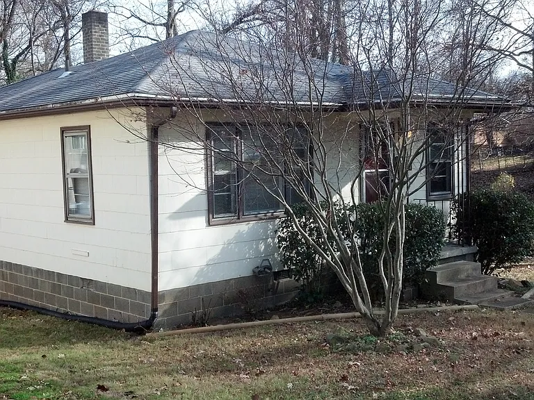 703 S Chapman St #HOUSE — Photo 20