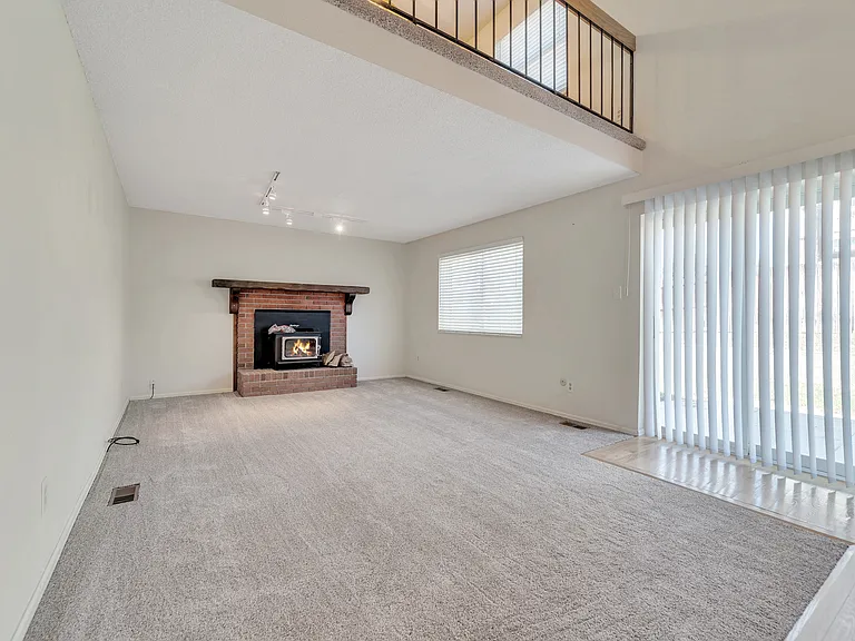 6414 W 113th Pl — Photo 3