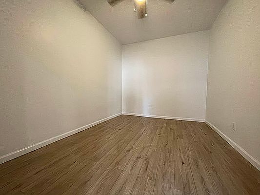 5th image of 90-10 Jamaica Ave #2B
