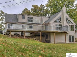 3213 Paddock Rd, Omaha, NE 68124