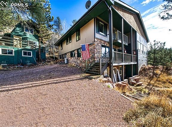 2nd image of 3011 Lakemoor Dr