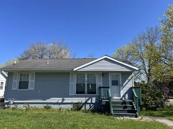 55 Hillvue Ave, Corning, NY 14830
