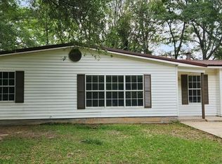 1202 Valley Forge Rd, Dothan, AL 36301