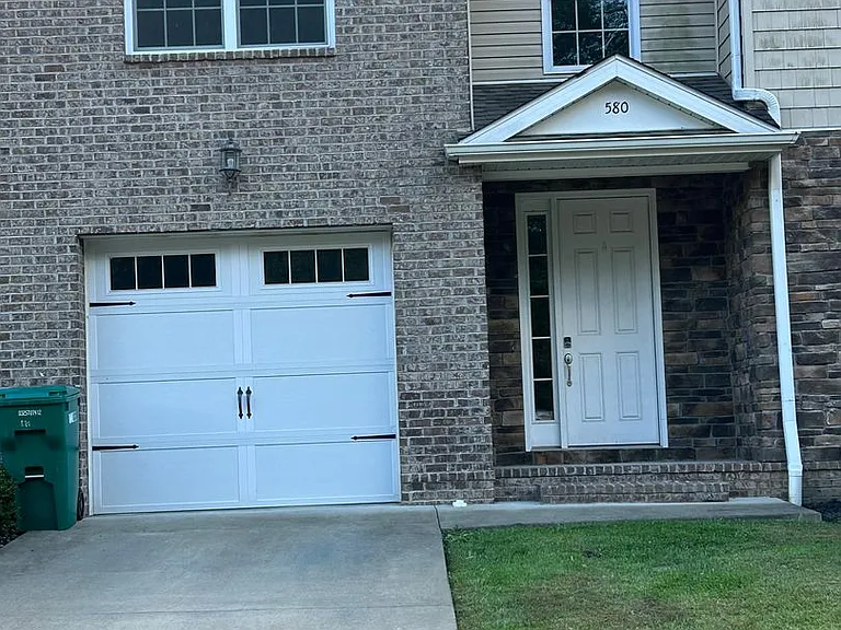 574 Chase Dr #804 — Photo 1