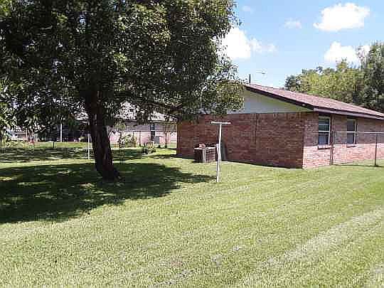 2nd image of 1718 Avenue B