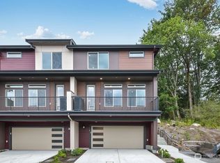 13216 NE 127th Ct #E, Kirkland, WA 98034