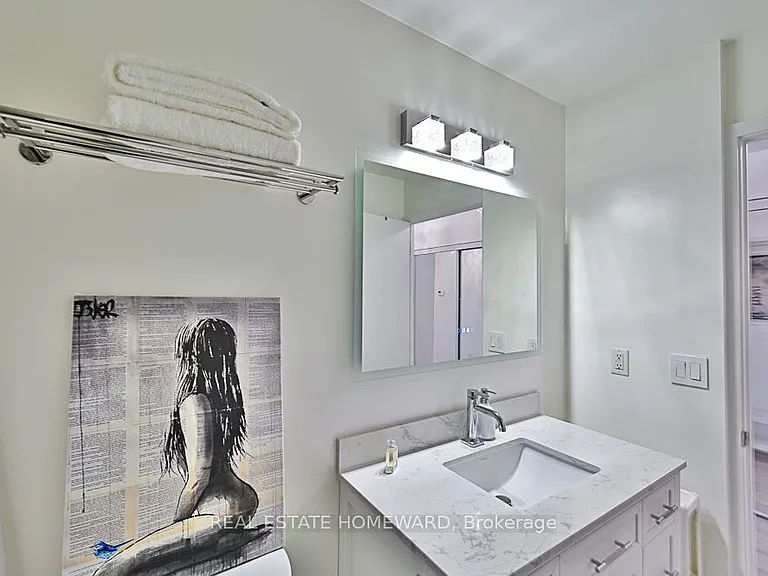 32 Camden St #706 — Photo 26