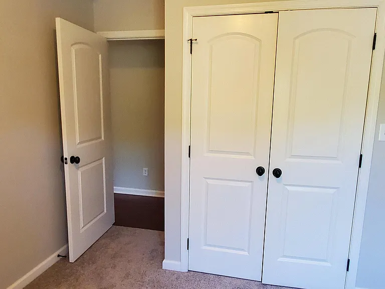 Third Bedroom - Closet