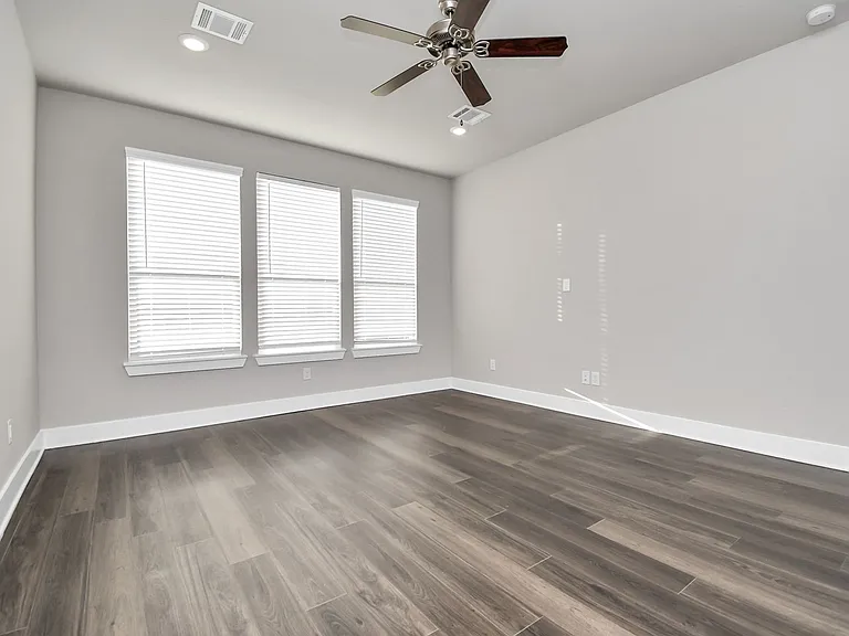 1222 Crescent Peak Ct — Photo 28