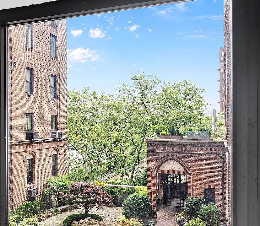 1st image of 455 E 51st St #2D