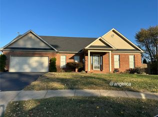 1332 Angelica Ct, Bowling Green, KY 42104