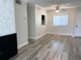 Park Broadway Apartments, 3 Bedroom