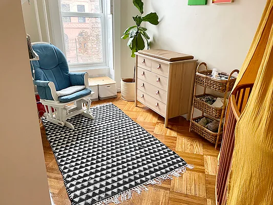 Rented by Garfield Realty  | media 31