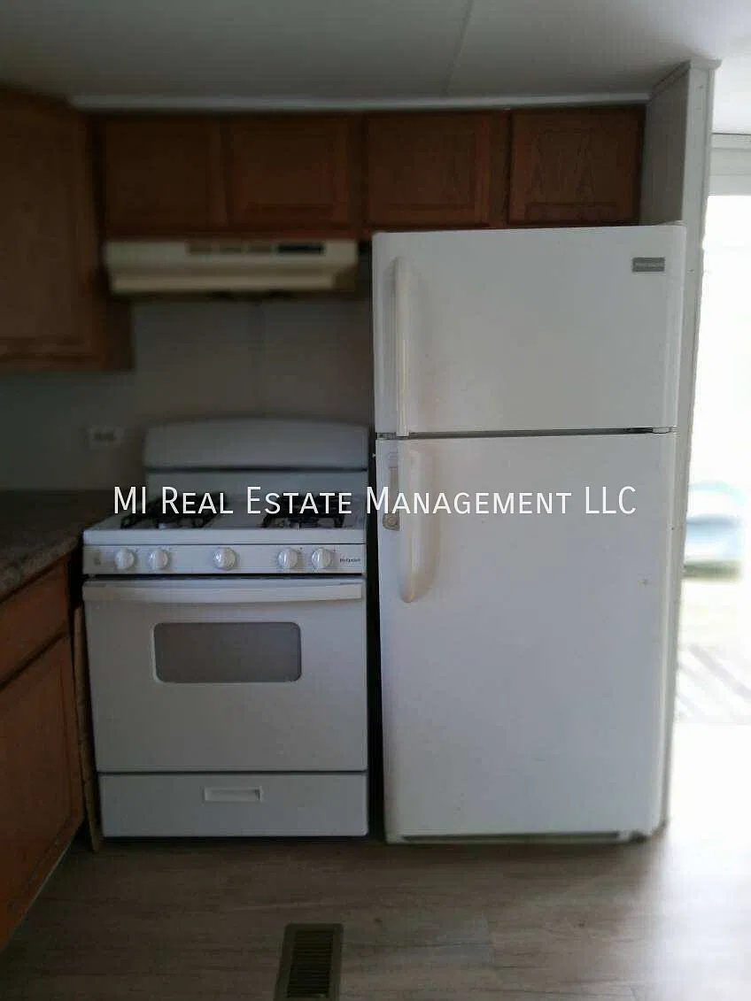 2 bed, 1.0 bath, 900 sqft, $895 — Photo 4