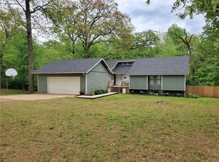 11066 Orpha Rd, Farmington, AR 72730