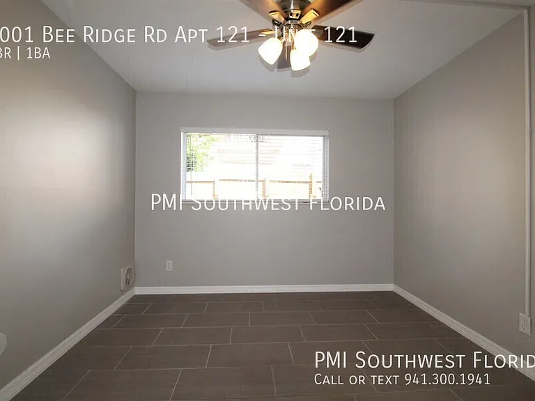 3001 Bee Ridge Rd #121 — Photo 6