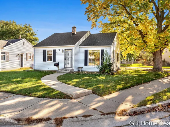 3148 Stratford Dr SW, Wyoming, MI 49509