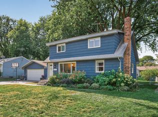 4247 Limestone Dr, Eagan, MN 55122