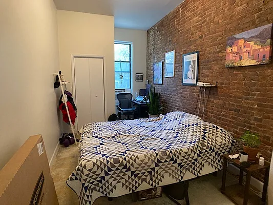 Rented by Corcoran | media 32