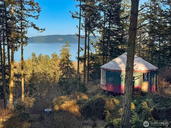 1407 Obstruction Pass Road, Orcas Island, WA 98245