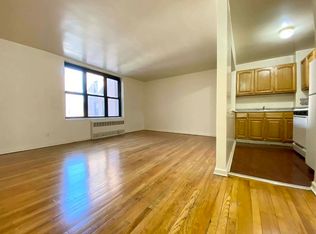 1560 Rhinelander Ave #2M, Bronx, NY 10461