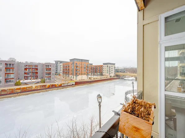 1905 N Water St, Milwaukee, WI 53202