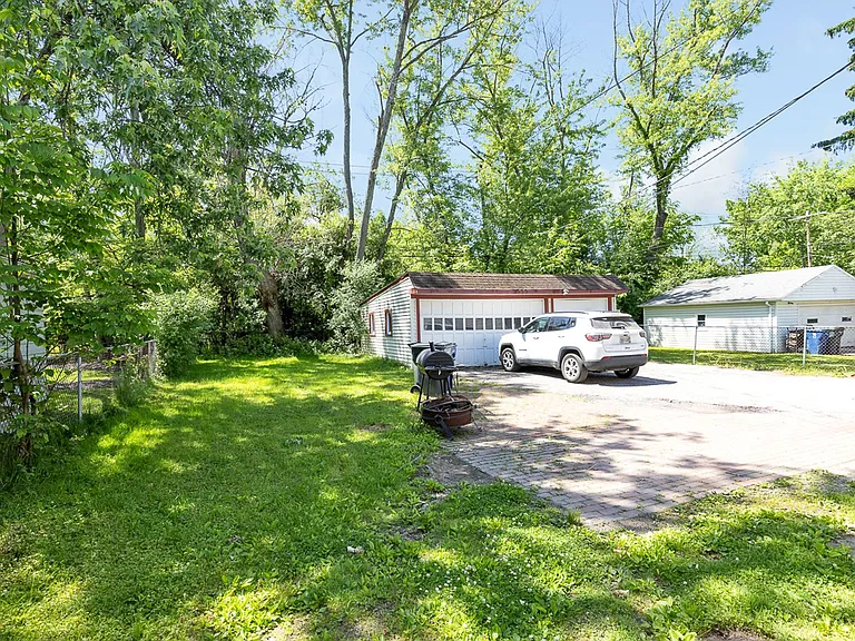 3300 Dellwood Rd — Photo 27