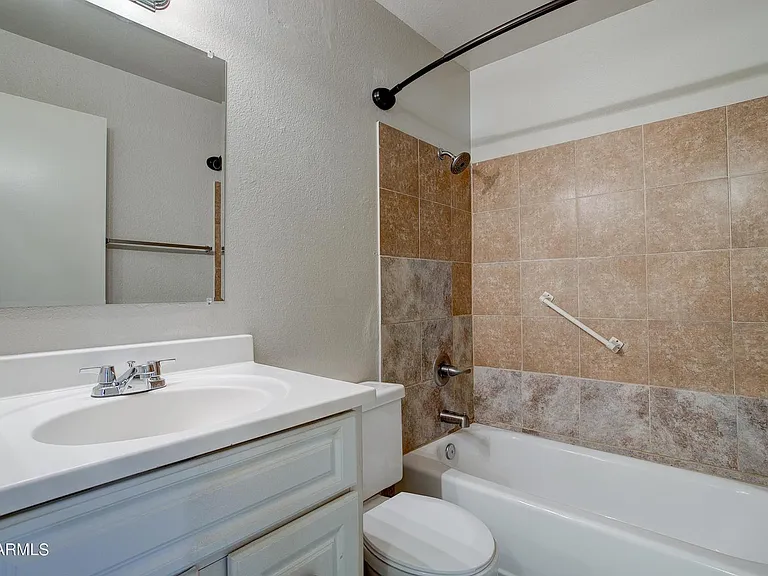 7850 E Glenrosa Ave #1 — Photo 15