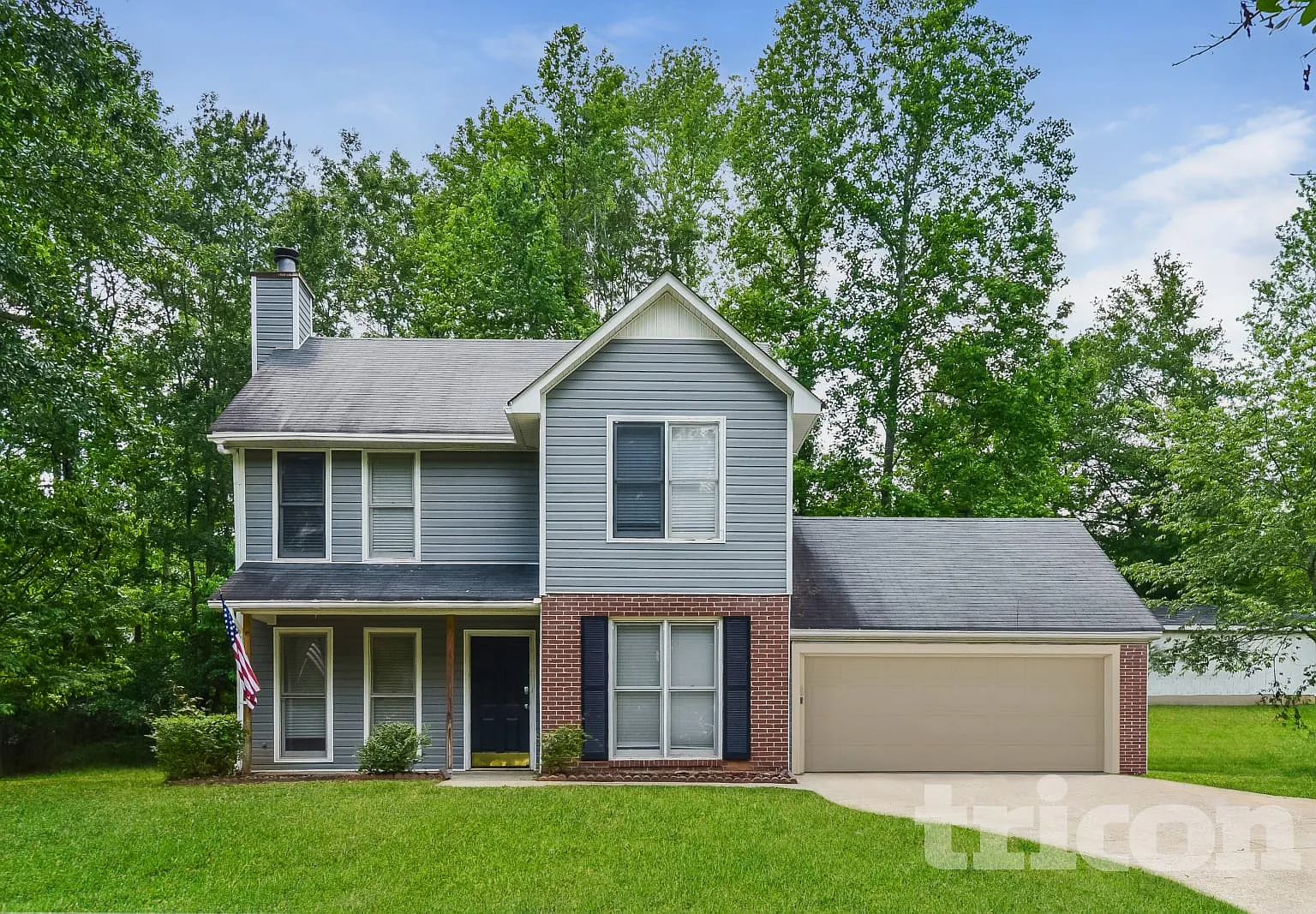 39 Pine Grove Circle Newnan GA — Photo 1