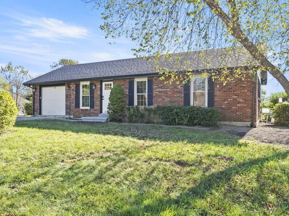 1902 Beechmont Pl, Mount Sterling, KY 40353
