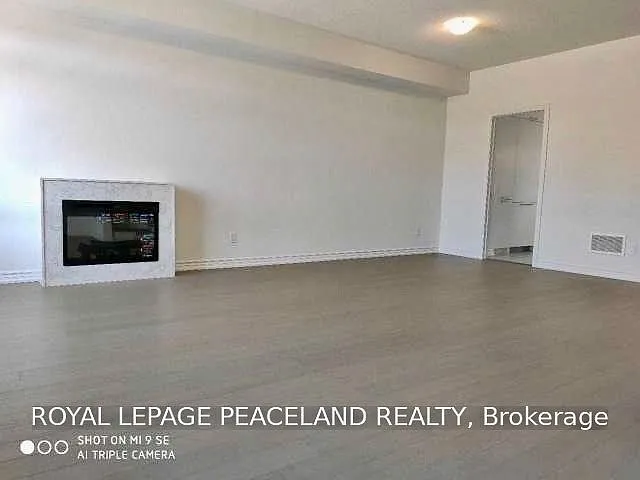 4 bed, $4,400 — Photo 2