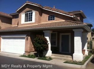 1654 Moonseed Ln, Simi Valley, CA 93065