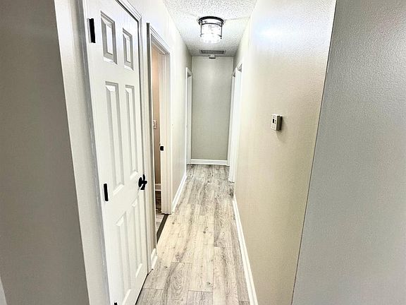5th image of 6718 Van Buren Ct