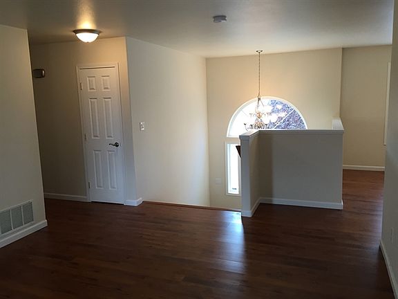 4th image of 17615 24th Avenue Ct E