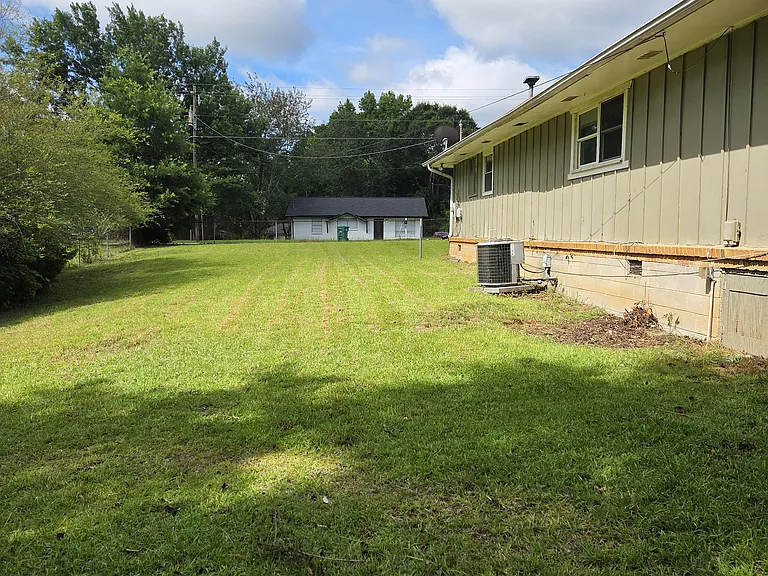 8320 Kendrick Rd — Photo 6