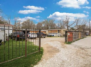 1517 Collins Rd, Houston, TX 77093