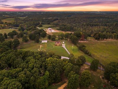 8590 Poplar Grove Rd, Mc Ewen, TN, 37101