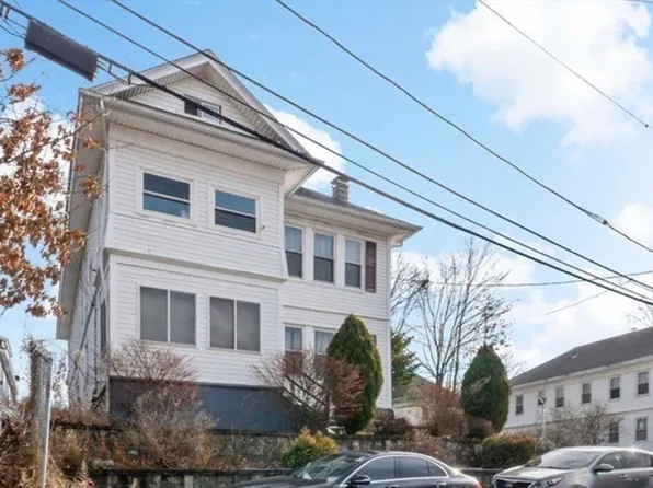 9-11 Horne St, Methuen, MA 01844