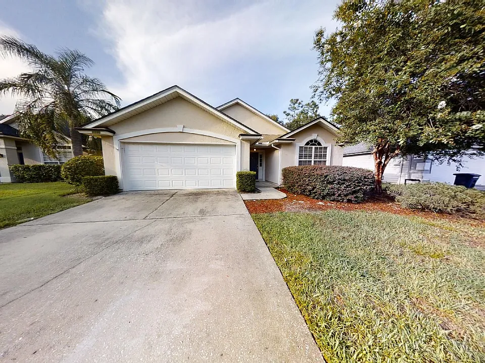 1120 Andrea Way