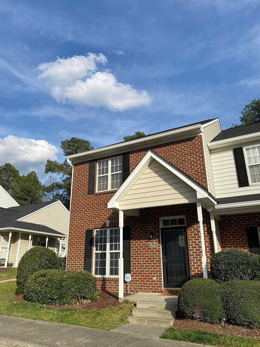 Building Photo - 9110 Grassington Way