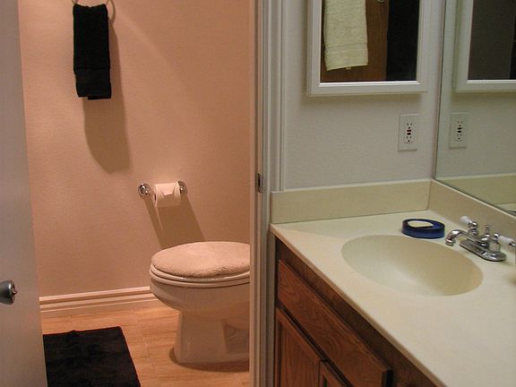 5th image of 5885 El Cajon Blvd Unit 202