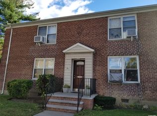 205-14 35th Ave #340, Bayside, NY 11361