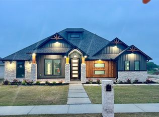 401 Fate St, Pea Ridge, AR 72751