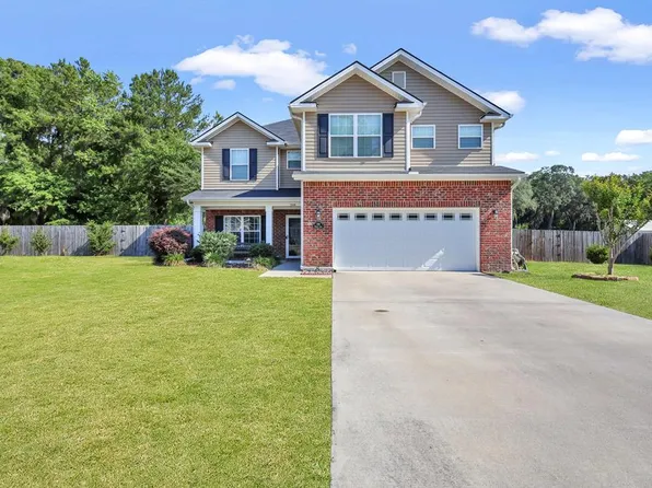 208 Maggie Ln, Allenhurst, GA 31301