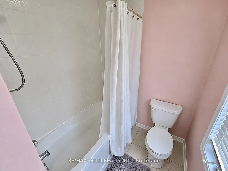 1061 Nadalin Hts — Photo 21