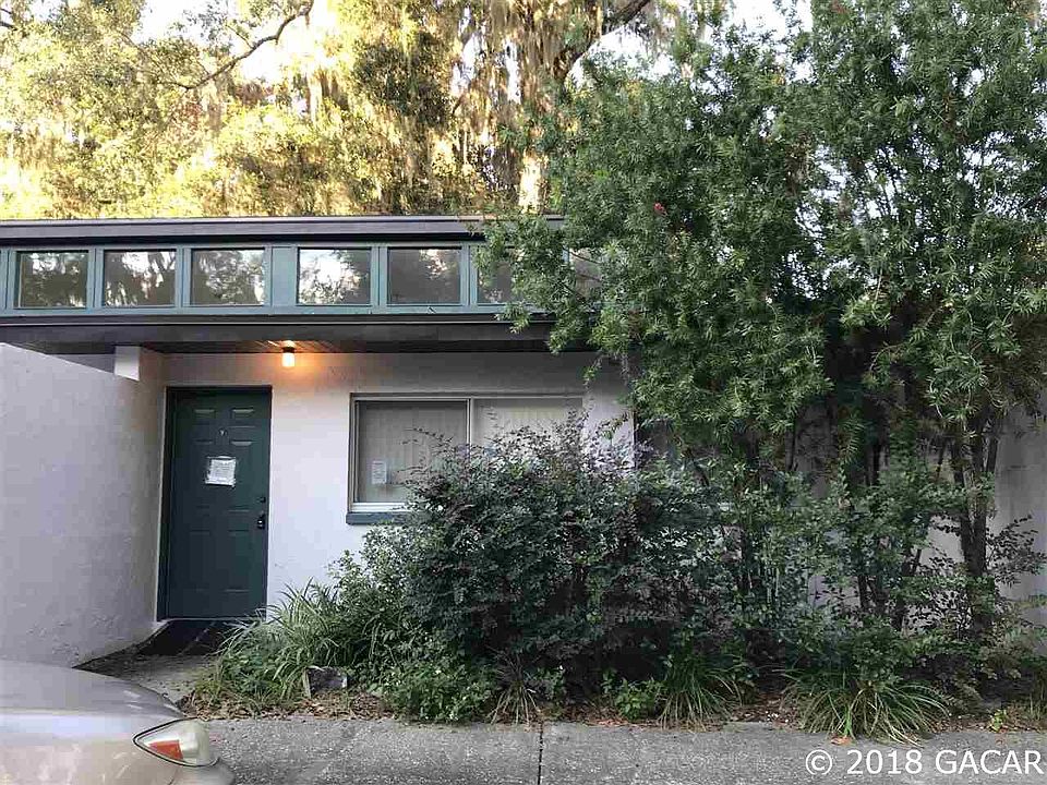 1st image of 747 SE 2nd Pl #9