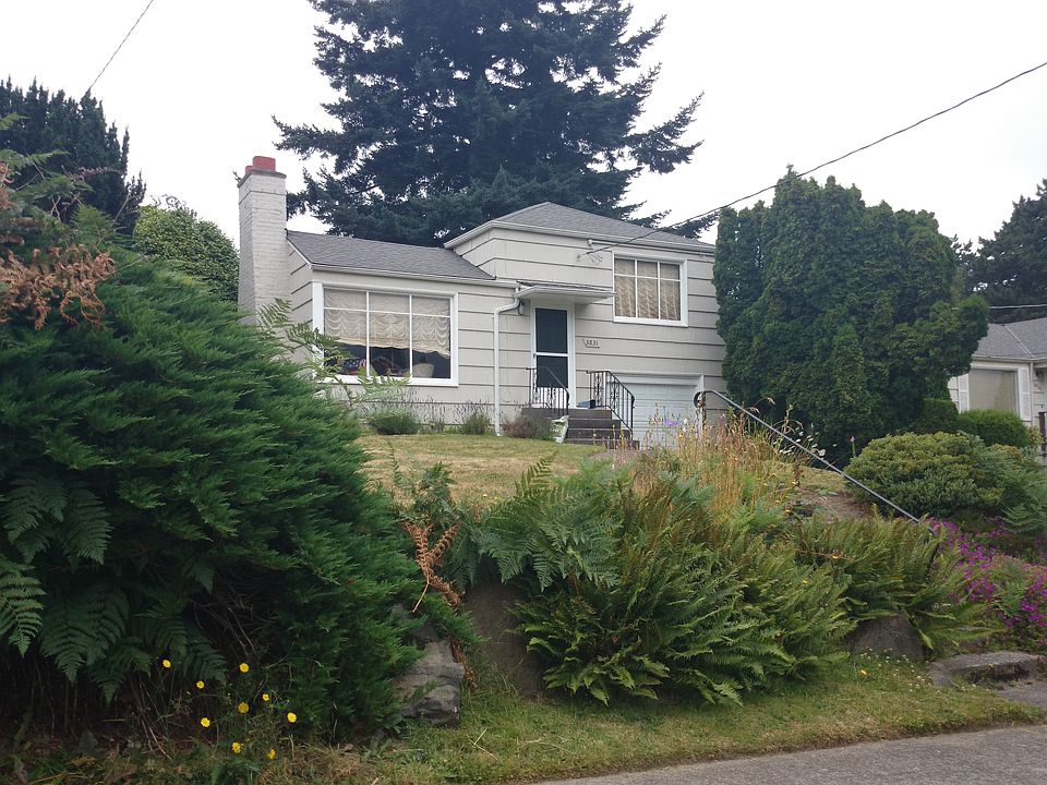 2nd image of 3821 30th Ave W