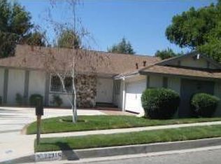 22316 Barbacoa Dr, Santa Clarita, CA 91350